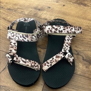 Time and Tru Brown and Black Sandals with Ankle Strap